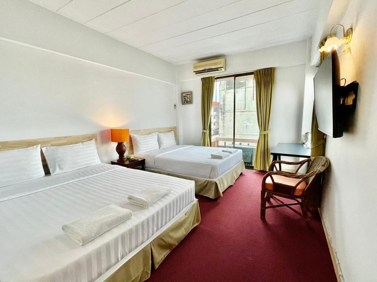 Mango Lagoon Place होटल