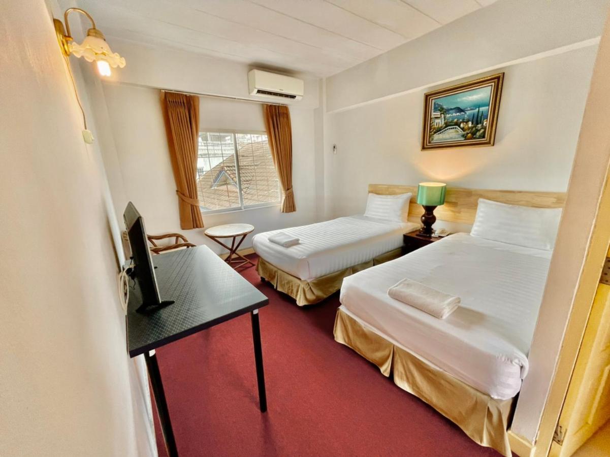 Mango Lagoon Place होटल