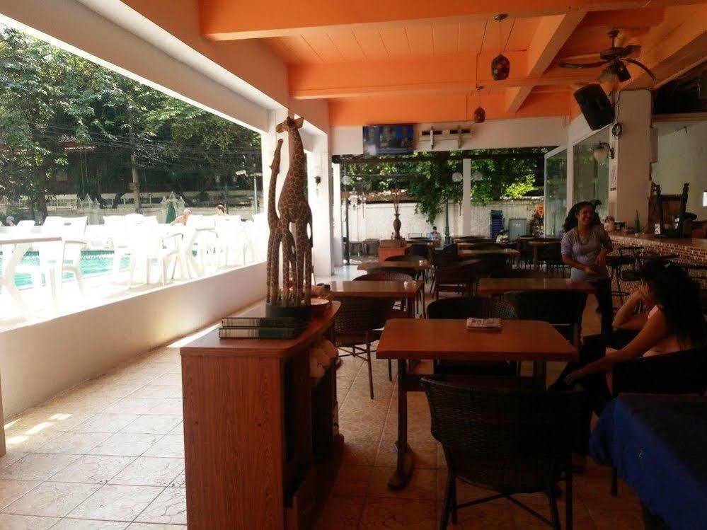 होटल Mango Lagoon Place